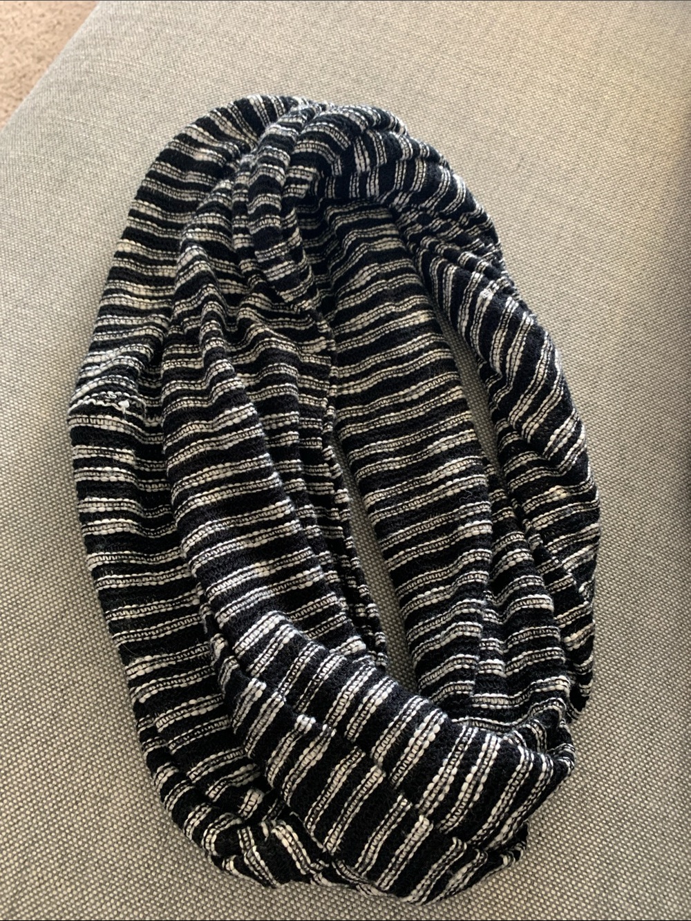 Splendid Black & White Infinity Scarf OS